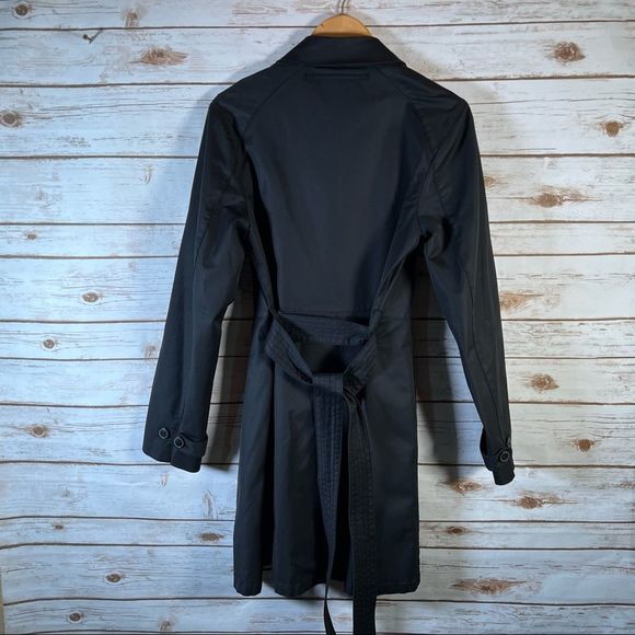 Jacob Black Trench Coat with Peaka Boo Pink Interior | Size Medium | Vintage - Picture 6 of 9